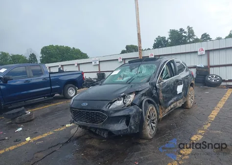 2020 Ford Escape Titanium from USA, damaged, VIN 1FMCU9J95LUB19979